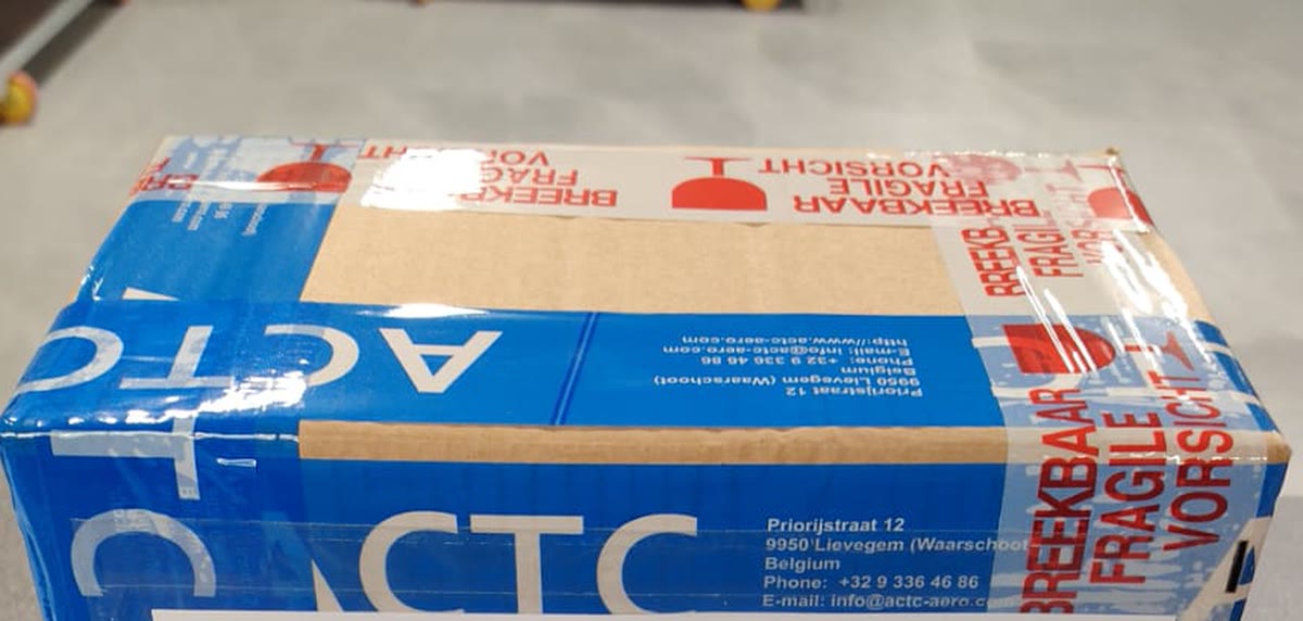 Priority fragile-flagged ACTC aircraft-parts box staged for an AOG hot-shipment